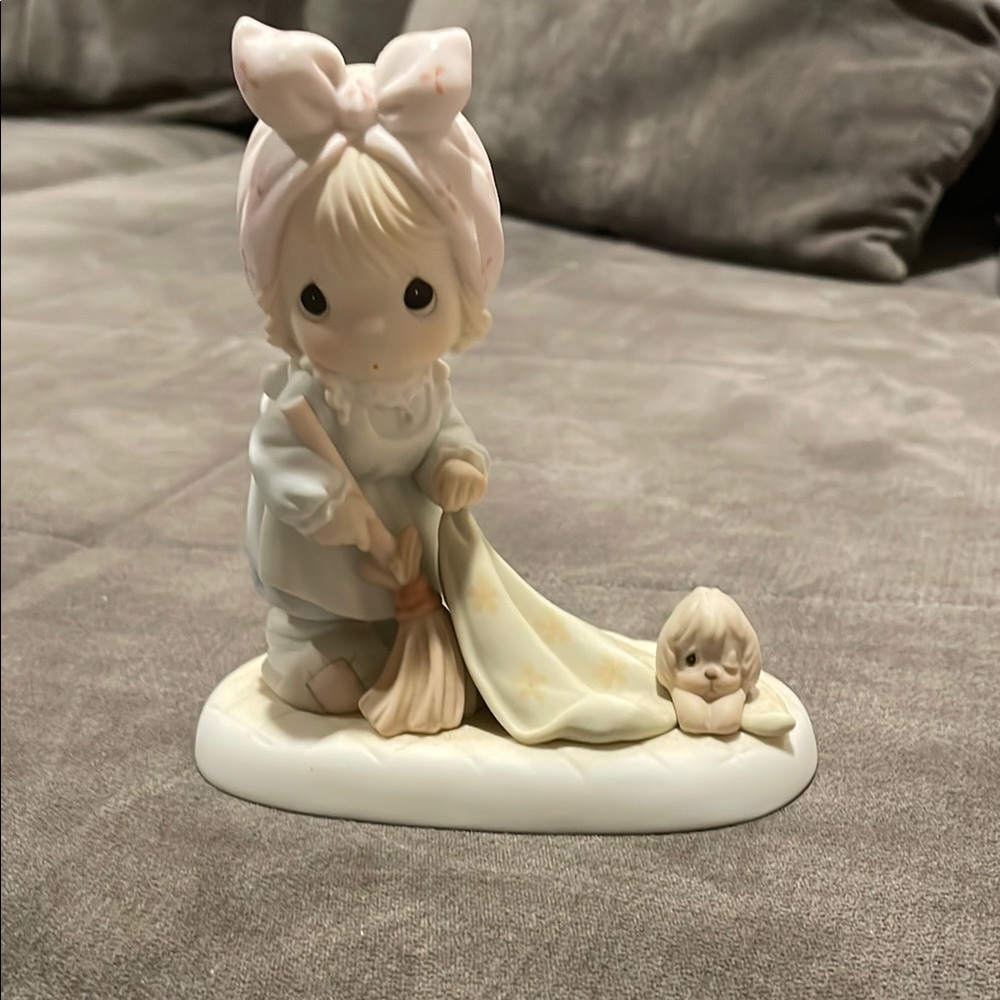Precious Moments Figurine with Pink and Cream Sweep All Your Worries Away